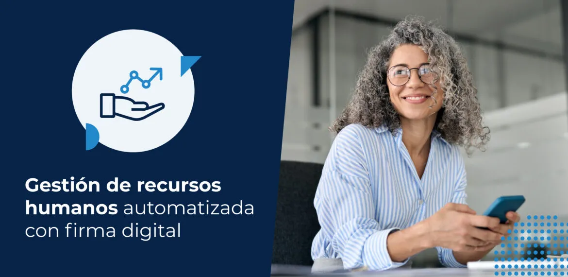 Mujer haciendo uso de la firma electrónica para una óptima gestión de recursos humanos.