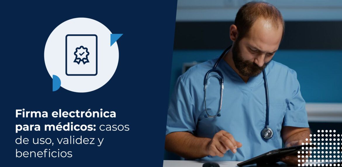 Médico con barba en un consultorio, usando un tablet para gestionar información, lo que sugiere el uso de una firma electrónica para médicos en su trabajo.