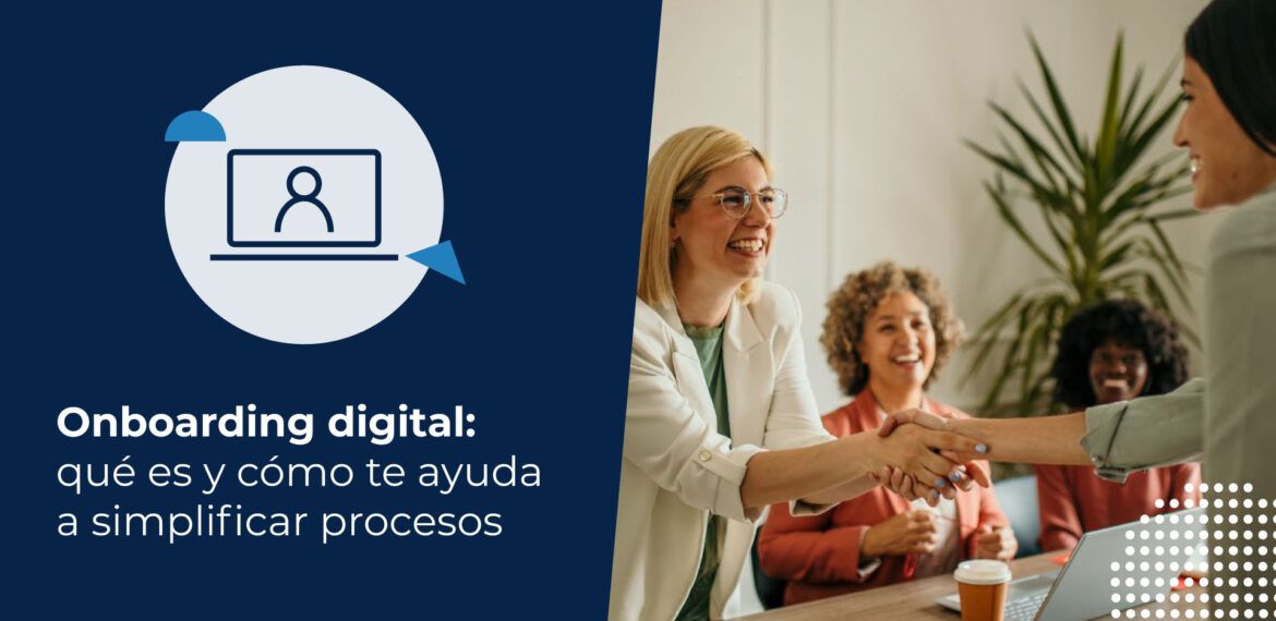 Dueña de una empresa y su nueva colaboradora conociéndose después de haber pasado por el proceso de onboarding digital.